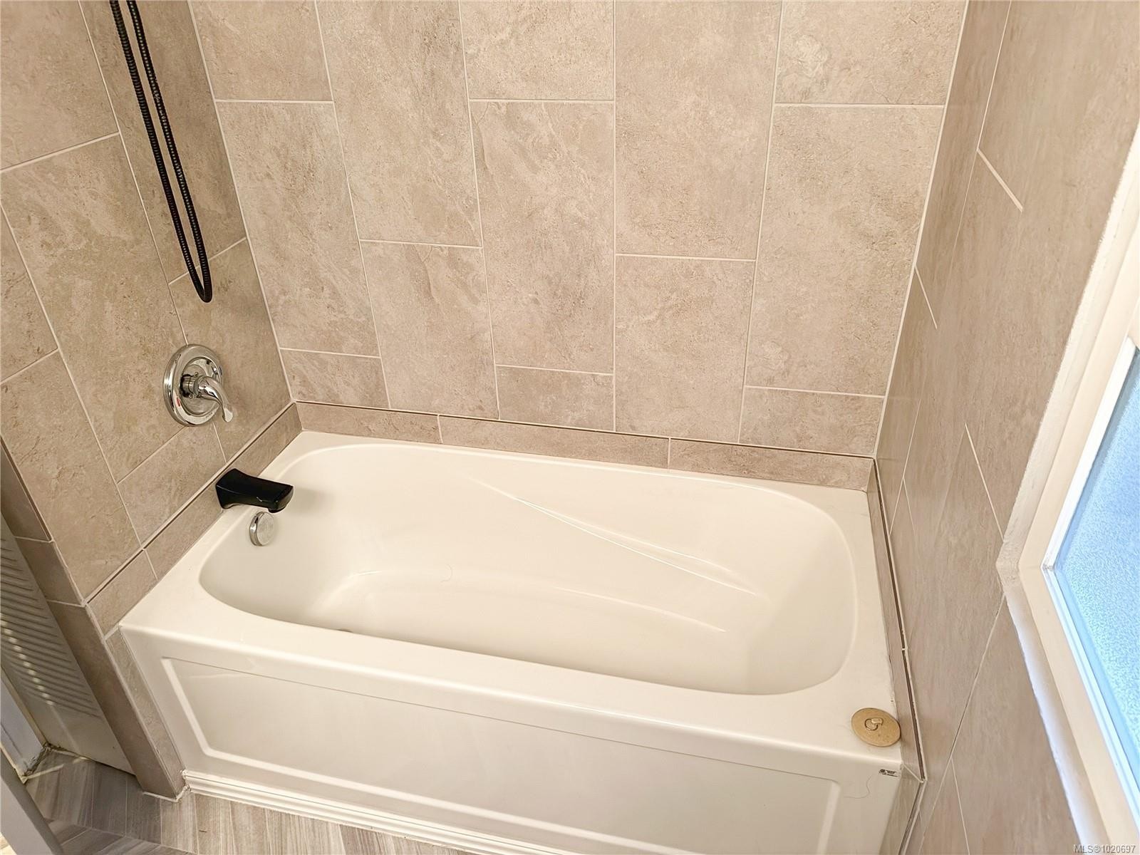 119-2500 Florence Lake Rd, Langford, BC