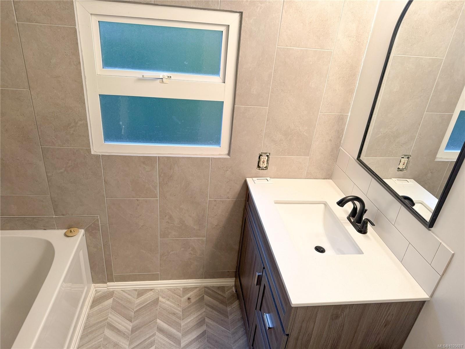 119-2500 Florence Lake Rd, Langford, BC