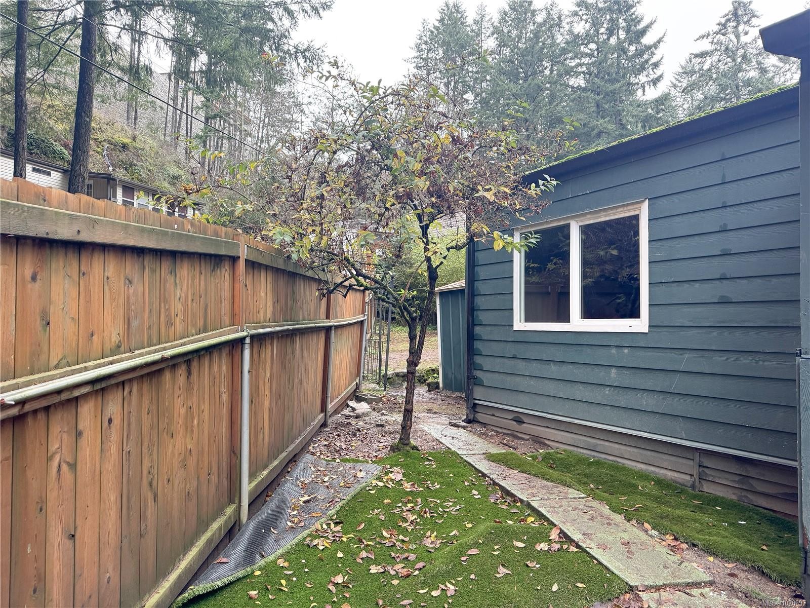 119-2500 Florence Lake Rd, Langford, BC