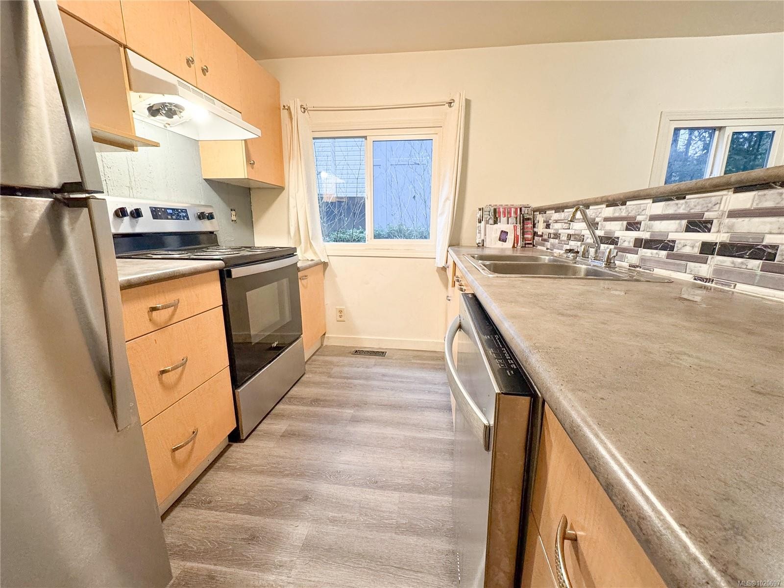 119-2500 Florence Lake Rd, Langford, BC