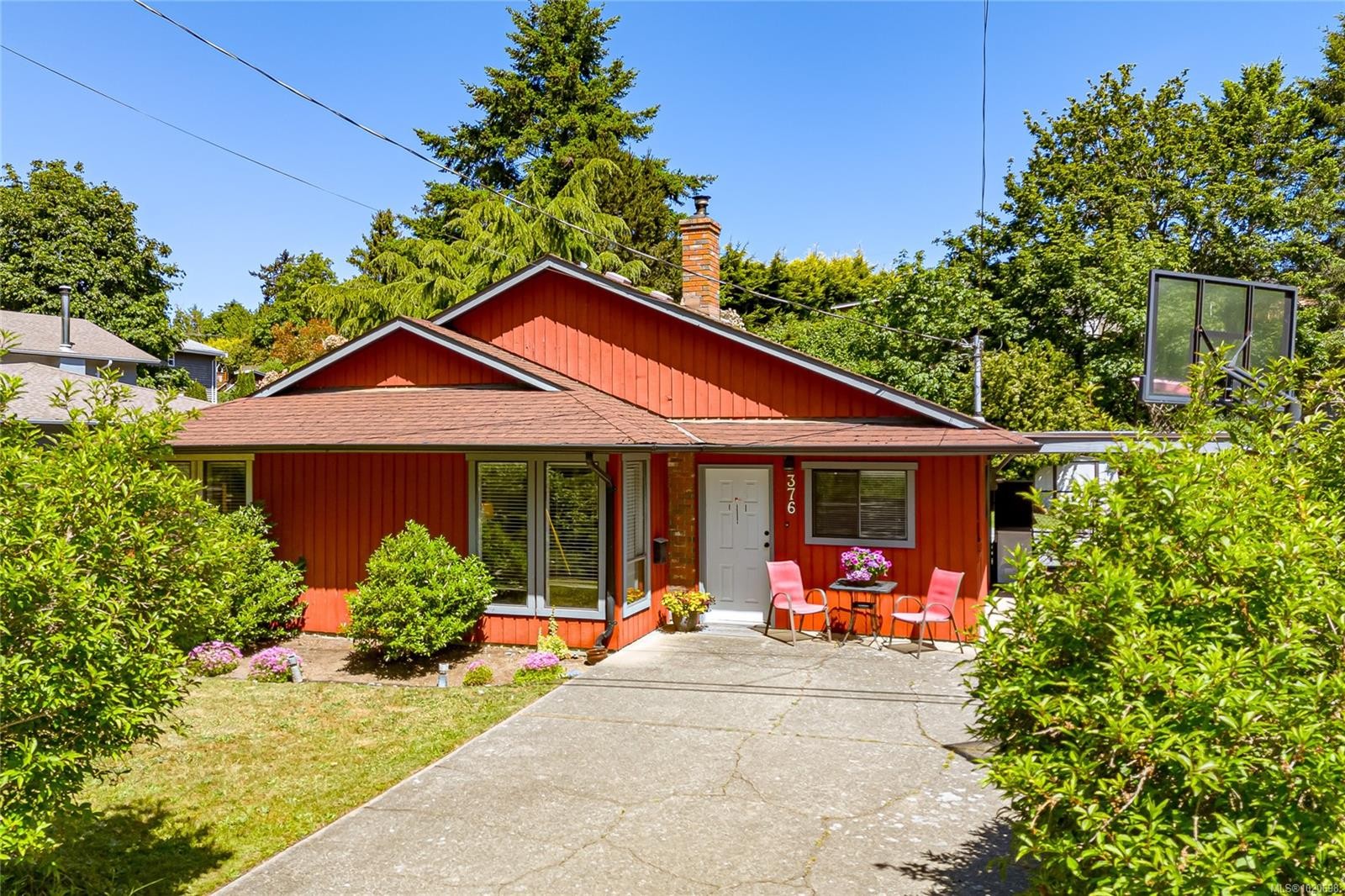 376 Atkins Ave, Langford, BC