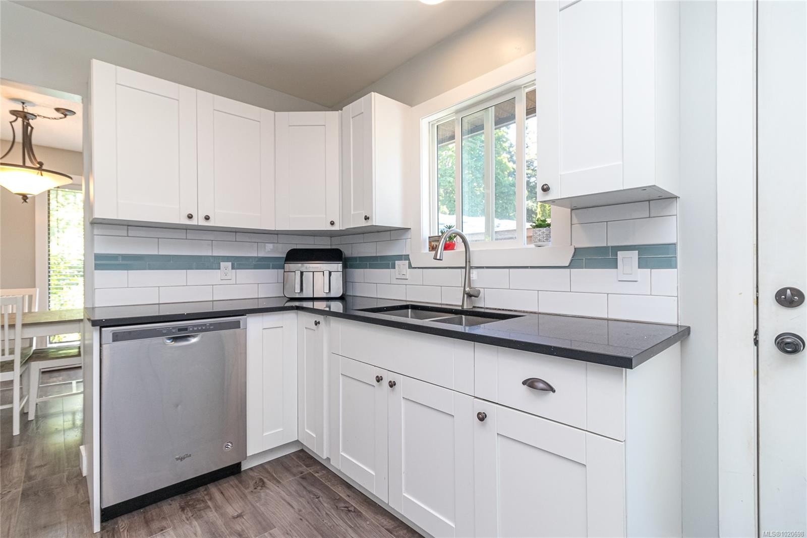 376 Atkins Ave, Langford, BC