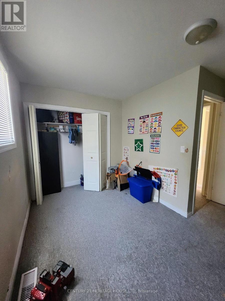 11 Barnes Street, St. Thomas, ON - Indoor