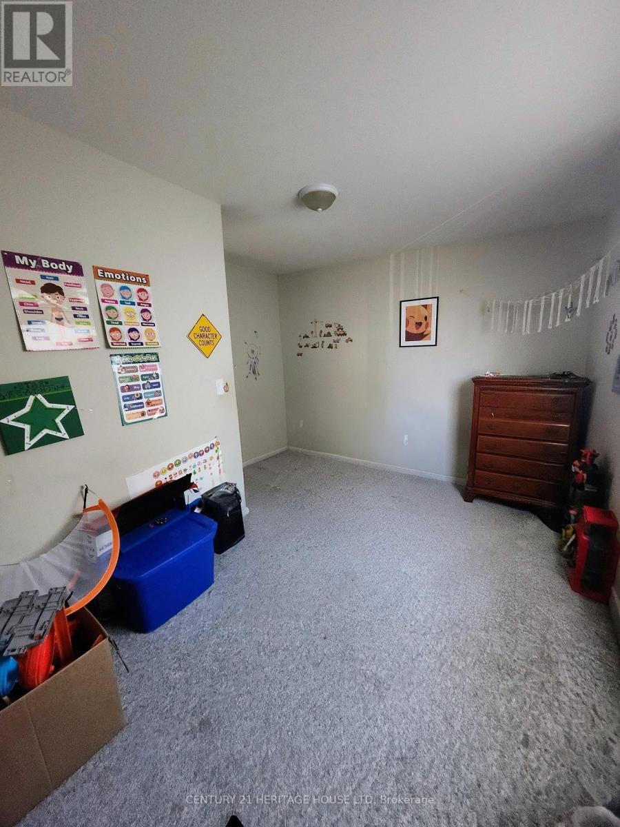 11 Barnes Street, St. Thomas, ON - Indoor Photo Showing Basement