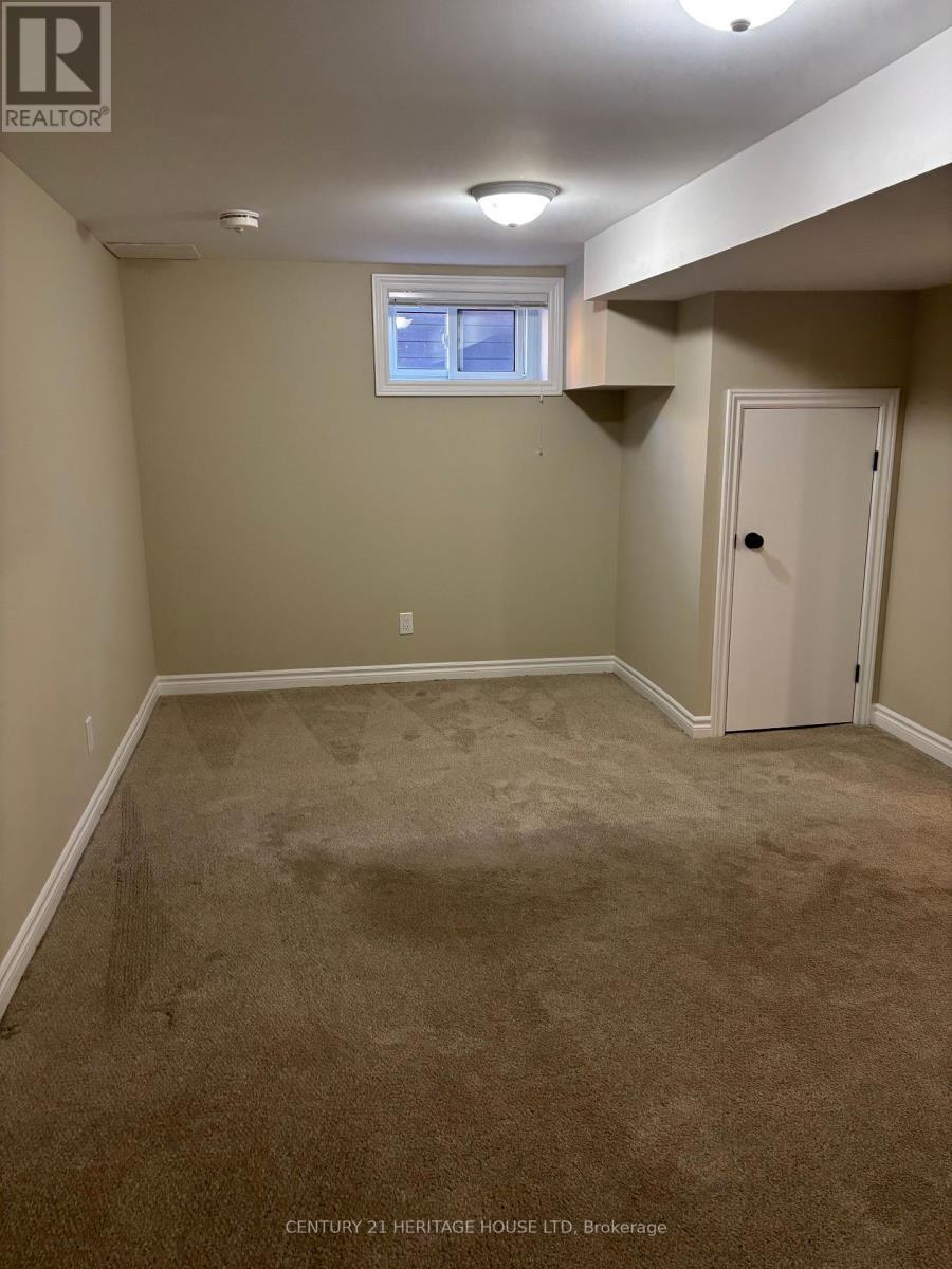 11 Barnes Street, St. Thomas, ON - Indoor Photo Showing Other Room