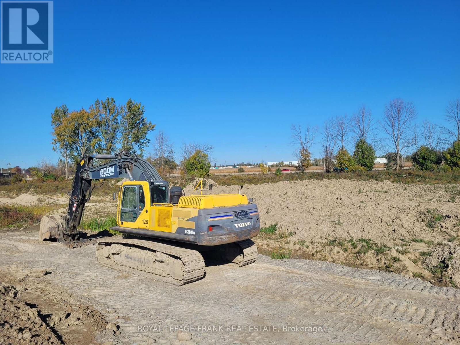 Unit #2 - 540 Lake Road, Clarington (Bowmanville), ON