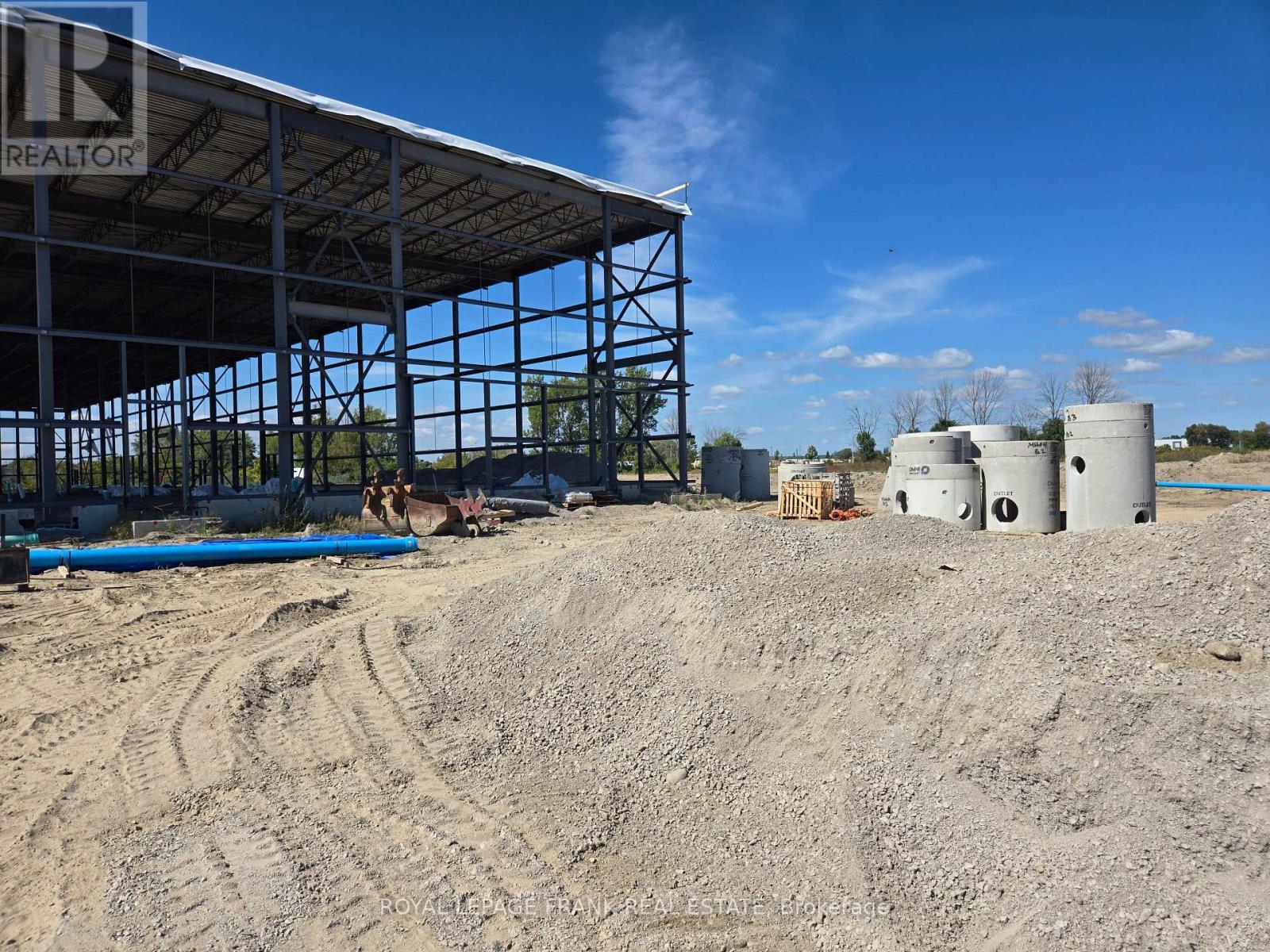 Unit #2 - 540 Lake Road, Clarington (Bowmanville), ON