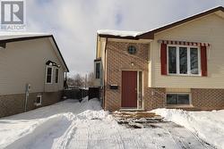 547 CRYSTAL DRIVE Peterborough (Ashburnham Ward 4), ON K9J 8H7