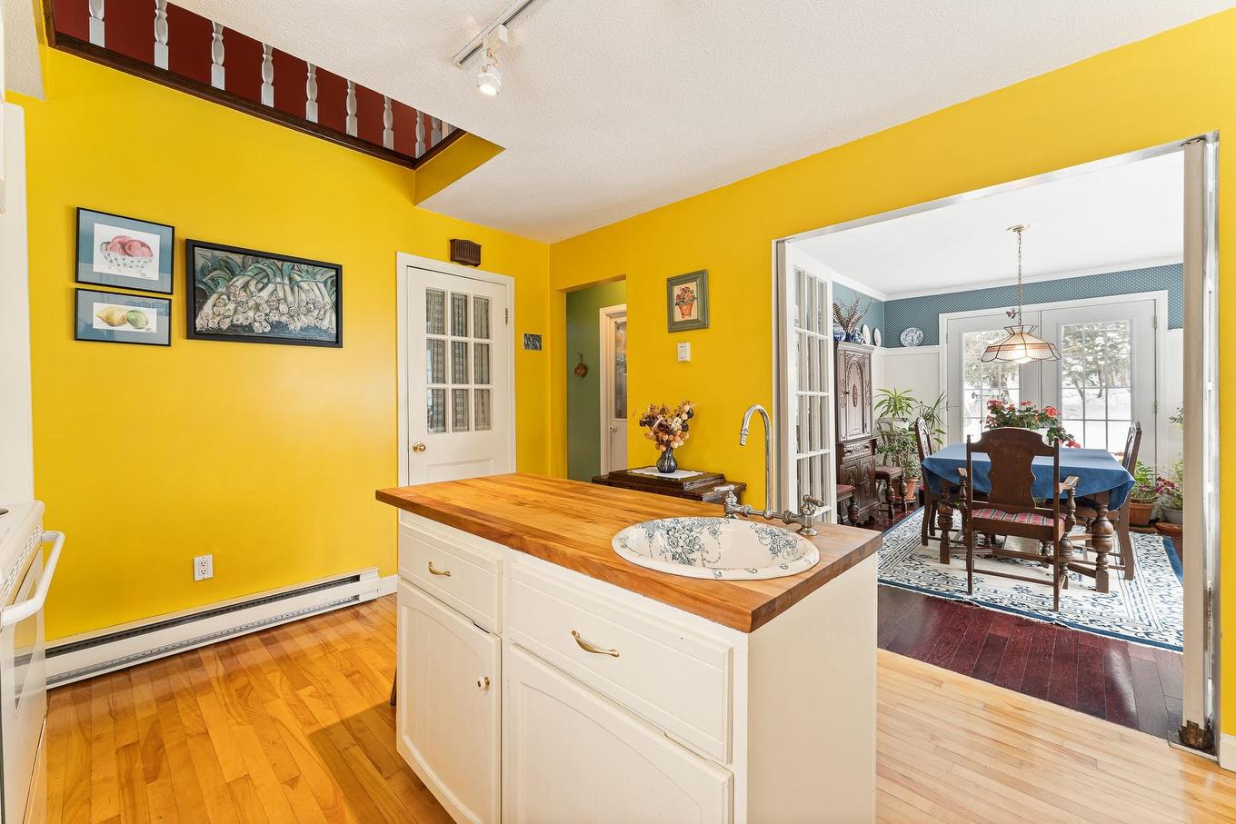 Interior - 1871 Ch. Goddard, Sherbrooke (Fleurimont), QC - Indoor