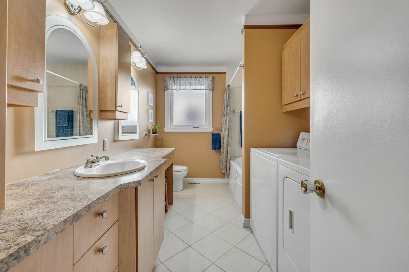 Salle de bains - 1487 Rue Boivin, L'Ancienne-Lorette, QC - Indoor Photo Showing Laundry Room