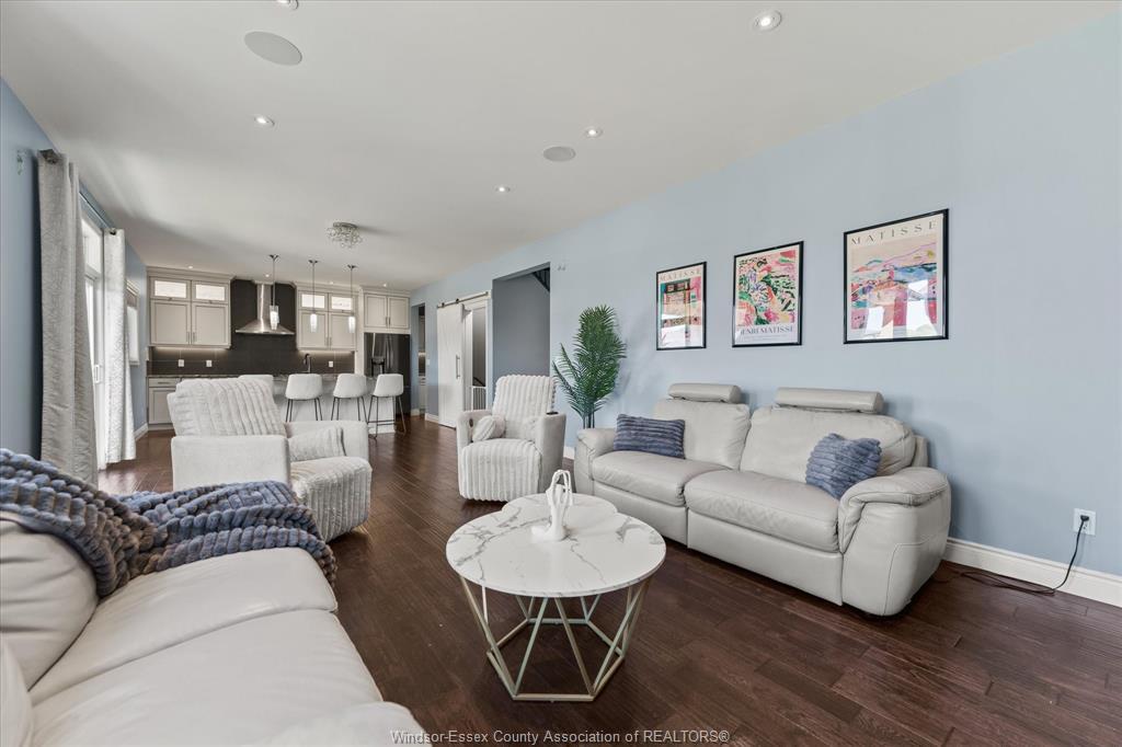 1380 Pascal, Lakeshore, ON