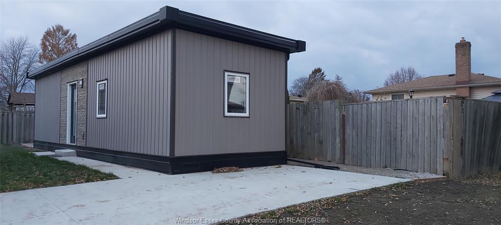 1-9694 Avery Lane, Windsor, ON