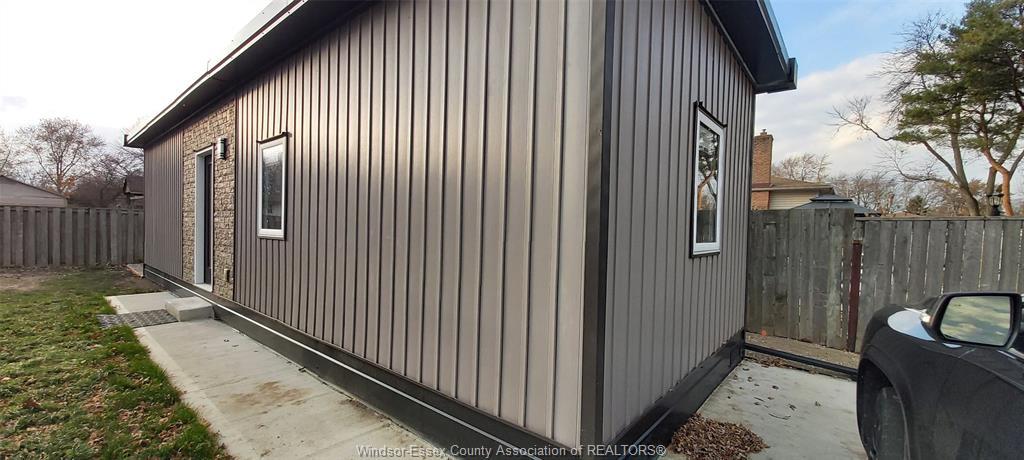 1-9694 Avery Lane, Windsor, ON