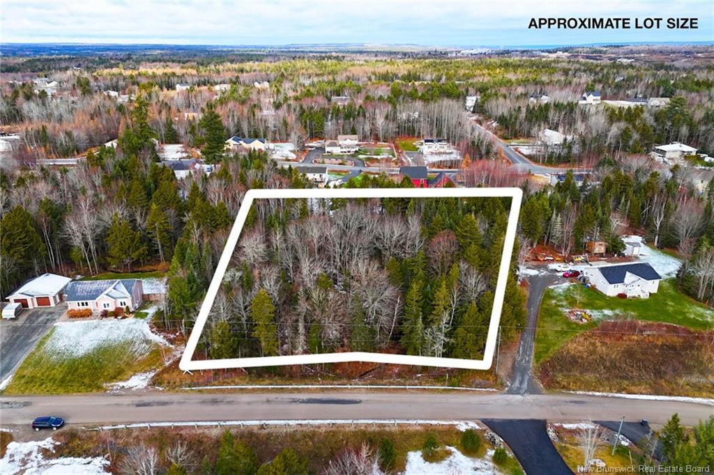 20 Hannah Cres, Fredericton, NB