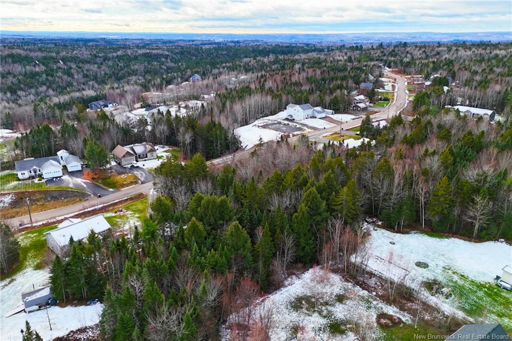 20 Hannah Cres, Fredericton, NB