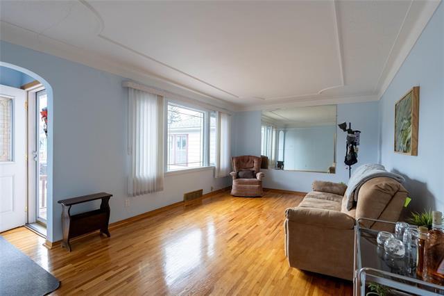 95 Haig Ave, Winnipeg, MB