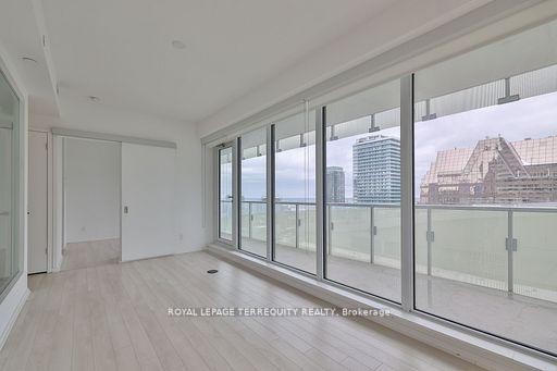 2709-197 Yonge Street, Toronto, ON - Photo Showing Other Room