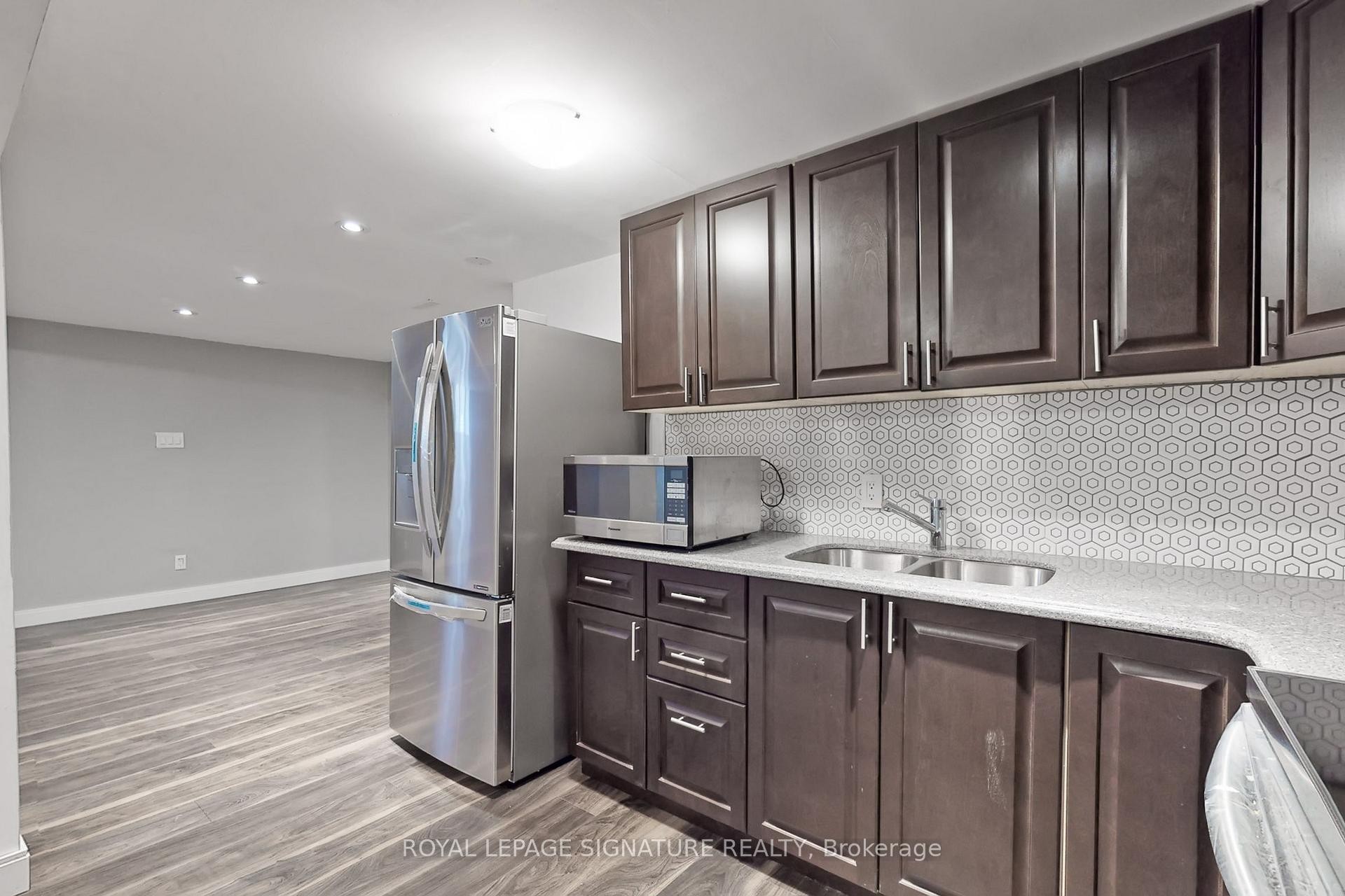 Bsmt-7 Boundy Crescent, Toronto, ON - Indoor Photo Showing Kitchen With Stainless Steel Kitchen With Double Sink