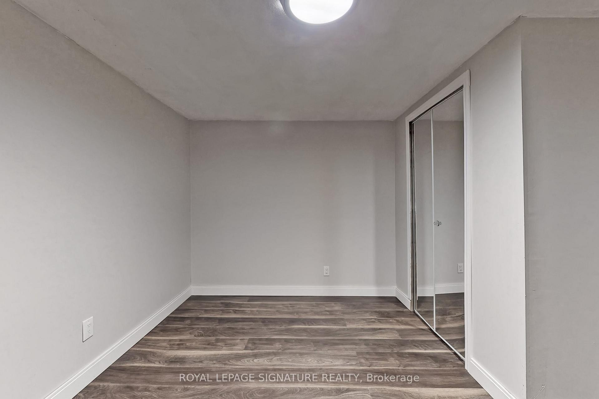 Bsmt-7 Boundy Crescent, Toronto, ON - Indoor Photo Showing Other Room