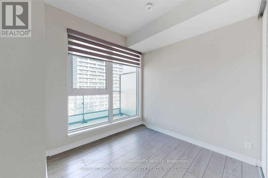 5211 - 5 Buttermill Avenue, Vaughan, ON - Indoor Photo Showing Other Room