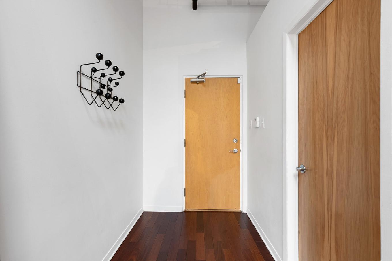 Hall d'entrée/Vestibule - 210-3830 Rue St-Ambroise, Montréal (Le Sud-Ouest), QC - Indoor Photo Showing Other Room