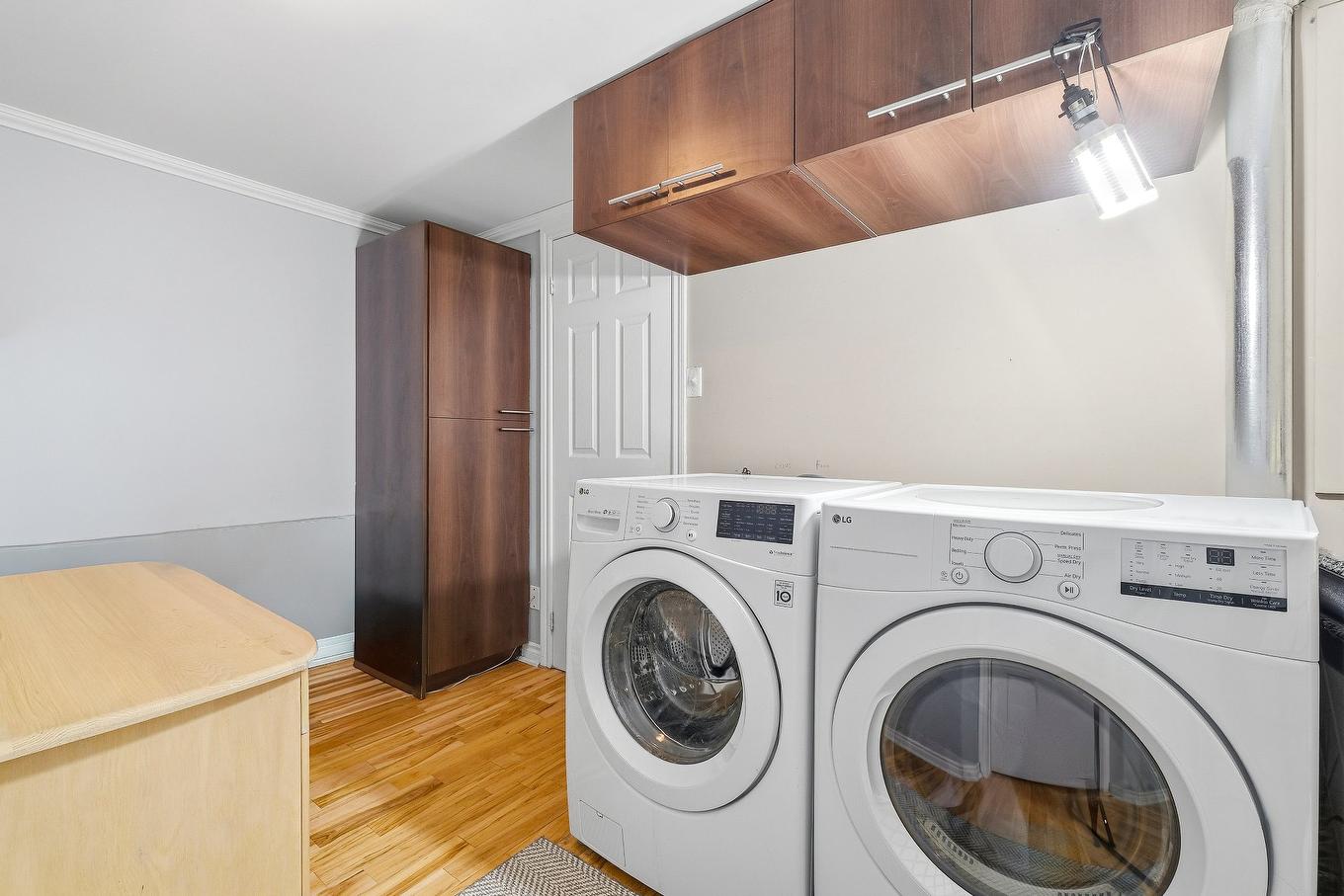 Laundry room - 5615 Av. Raoul, Longueuil (Saint-Hubert), QC - Indoor Photo Showing Laundry Room