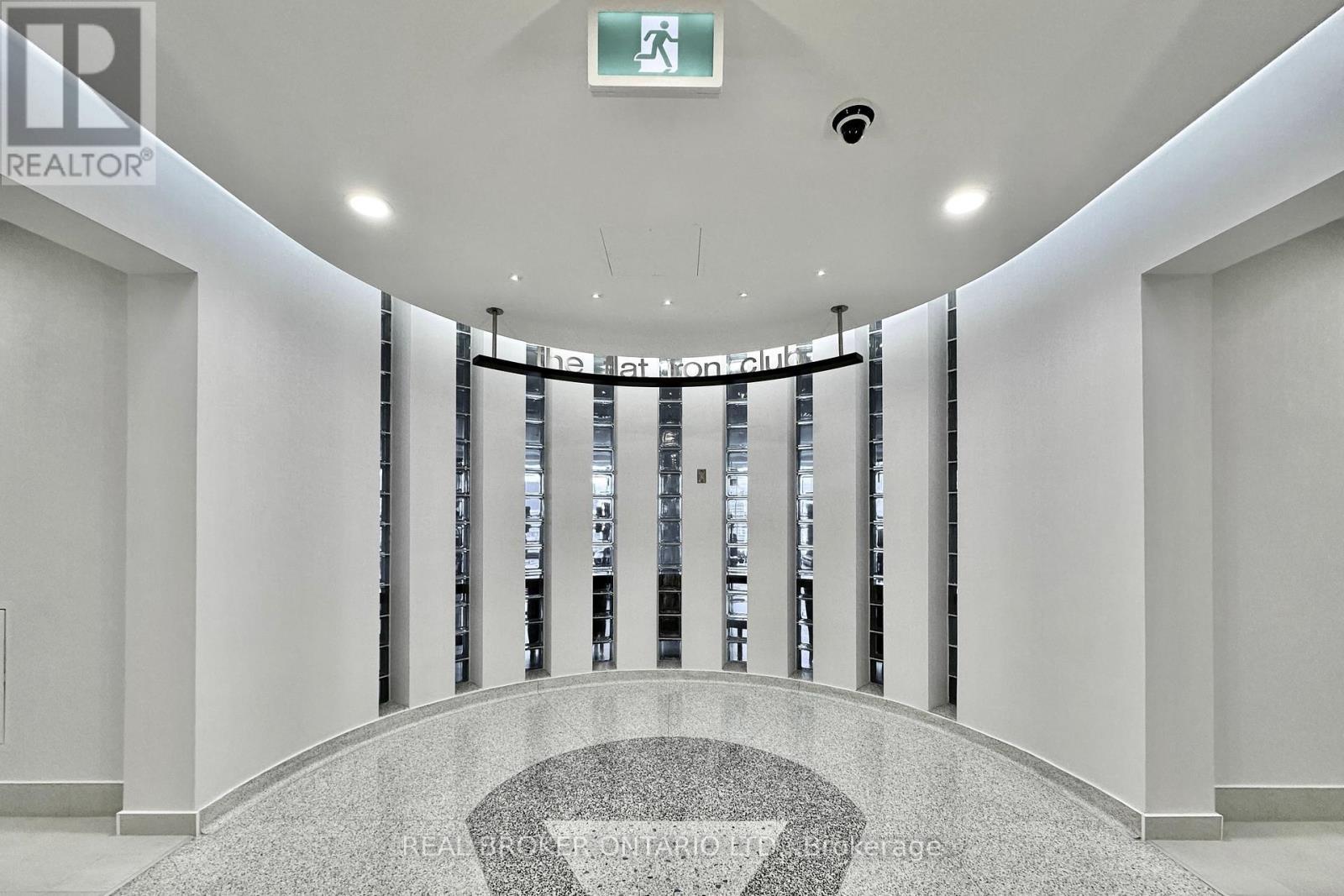 518 - 25 The Esplanade, Toronto, ON - Indoor Photo Showing Other Room