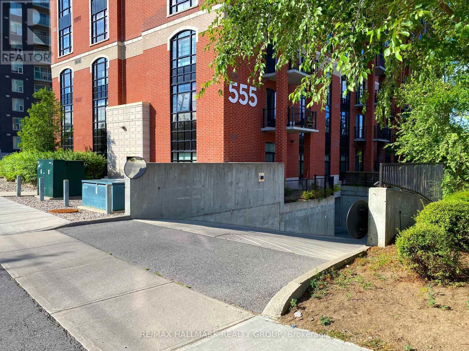 Underground parking - 208 - 555 Anand Private, Ottawa, ON - Outdoor