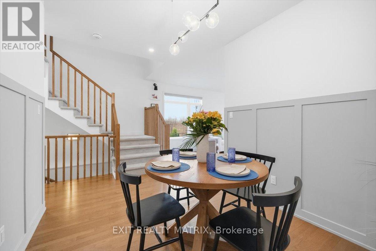 641 Putney Crescent, Ottawa, ON - Indoor Photo Showing Dining Room