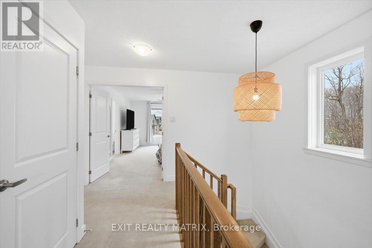 641 Putney Crescent, Ottawa, ON - Indoor Photo Showing Other Room