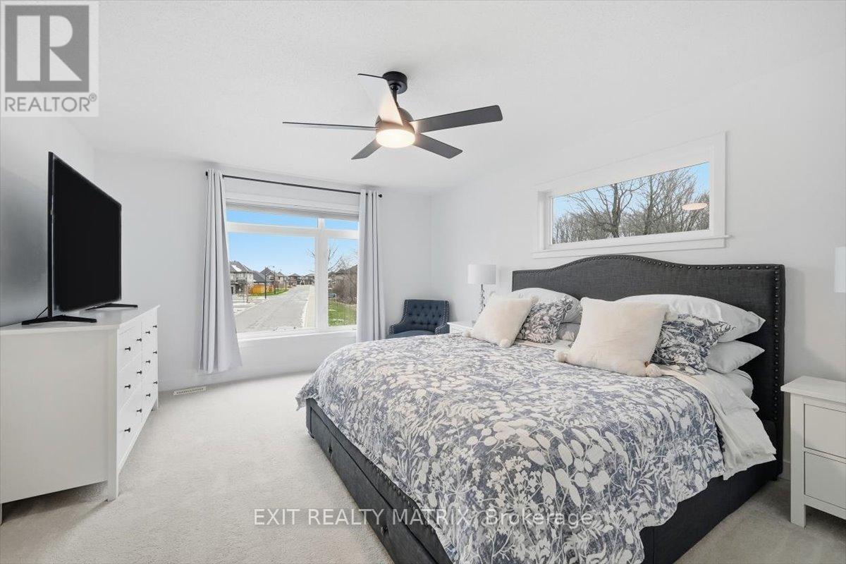 641 Putney Crescent, Ottawa, ON - Indoor Photo Showing Bedroom