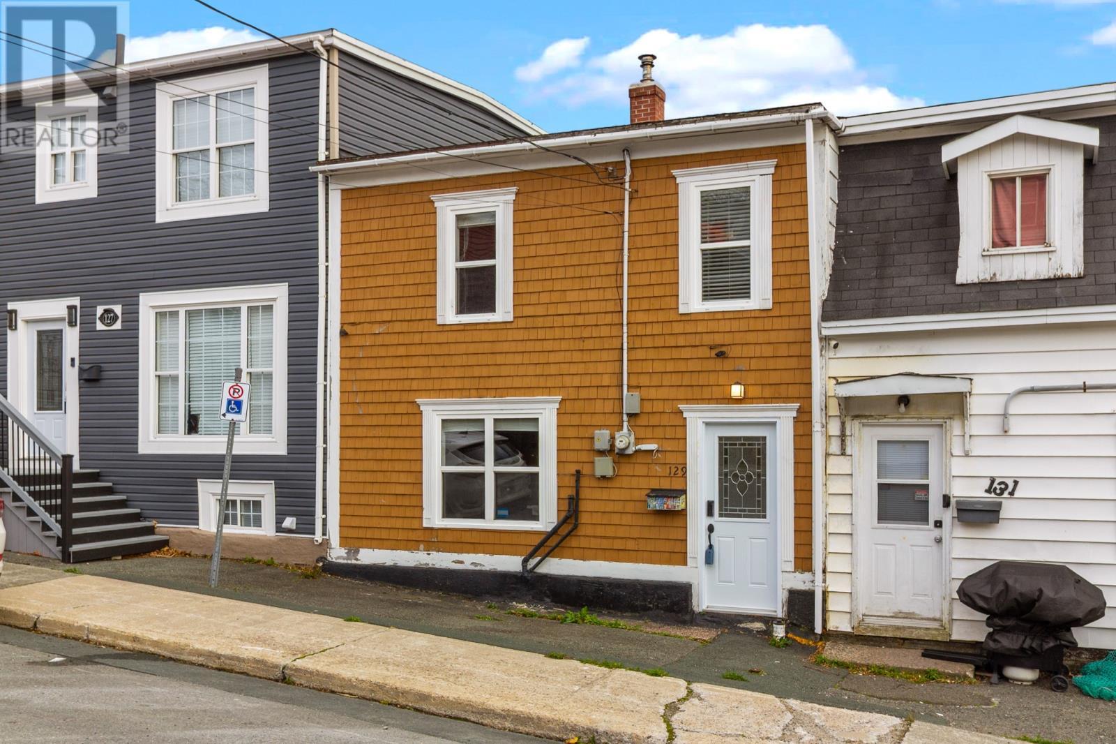129 Cabot Street, St. John'S, NL - Outdoor With Facade