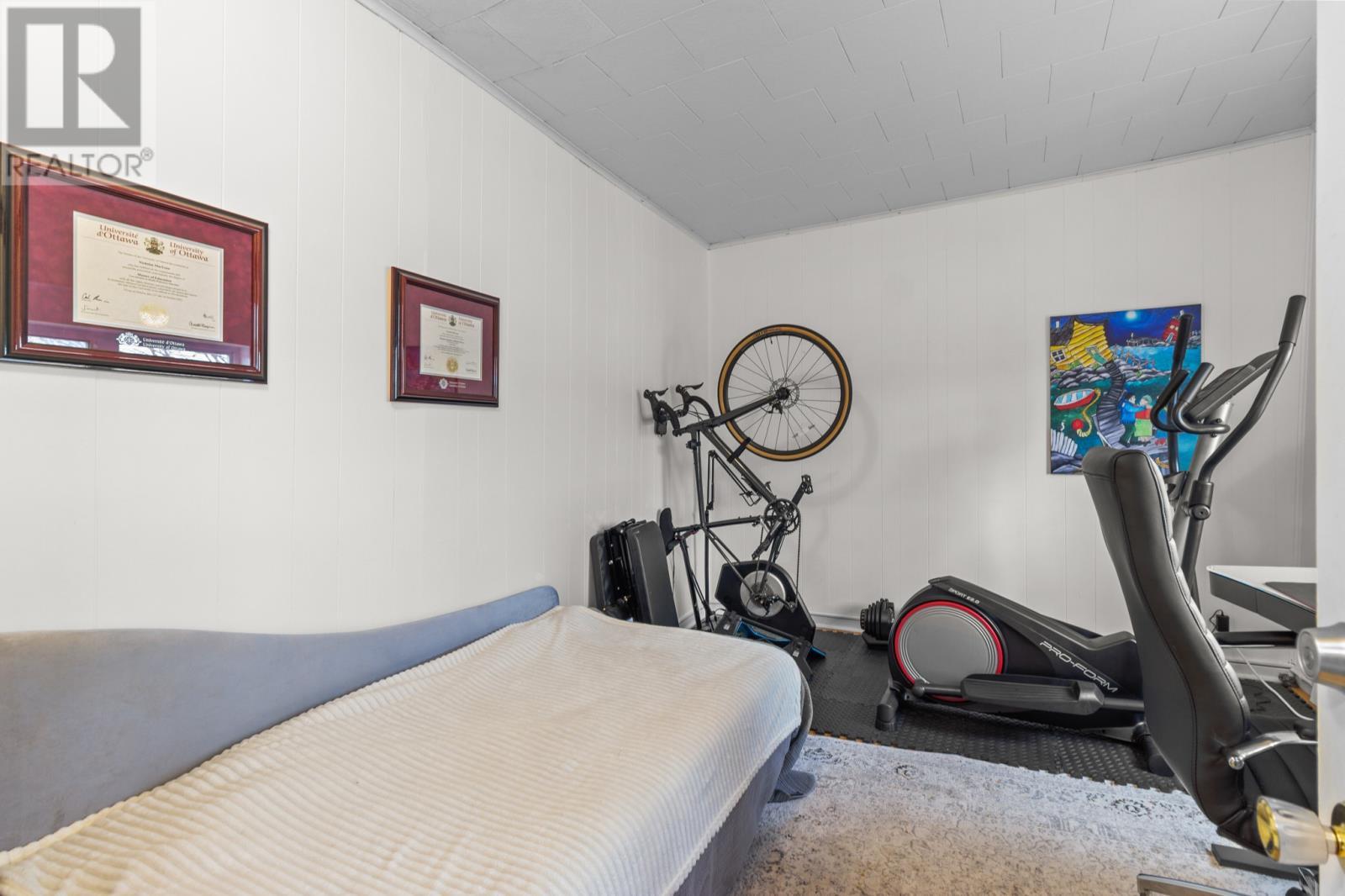 129 Cabot Street, St. John'S, NL - Indoor Photo Showing Gym Room