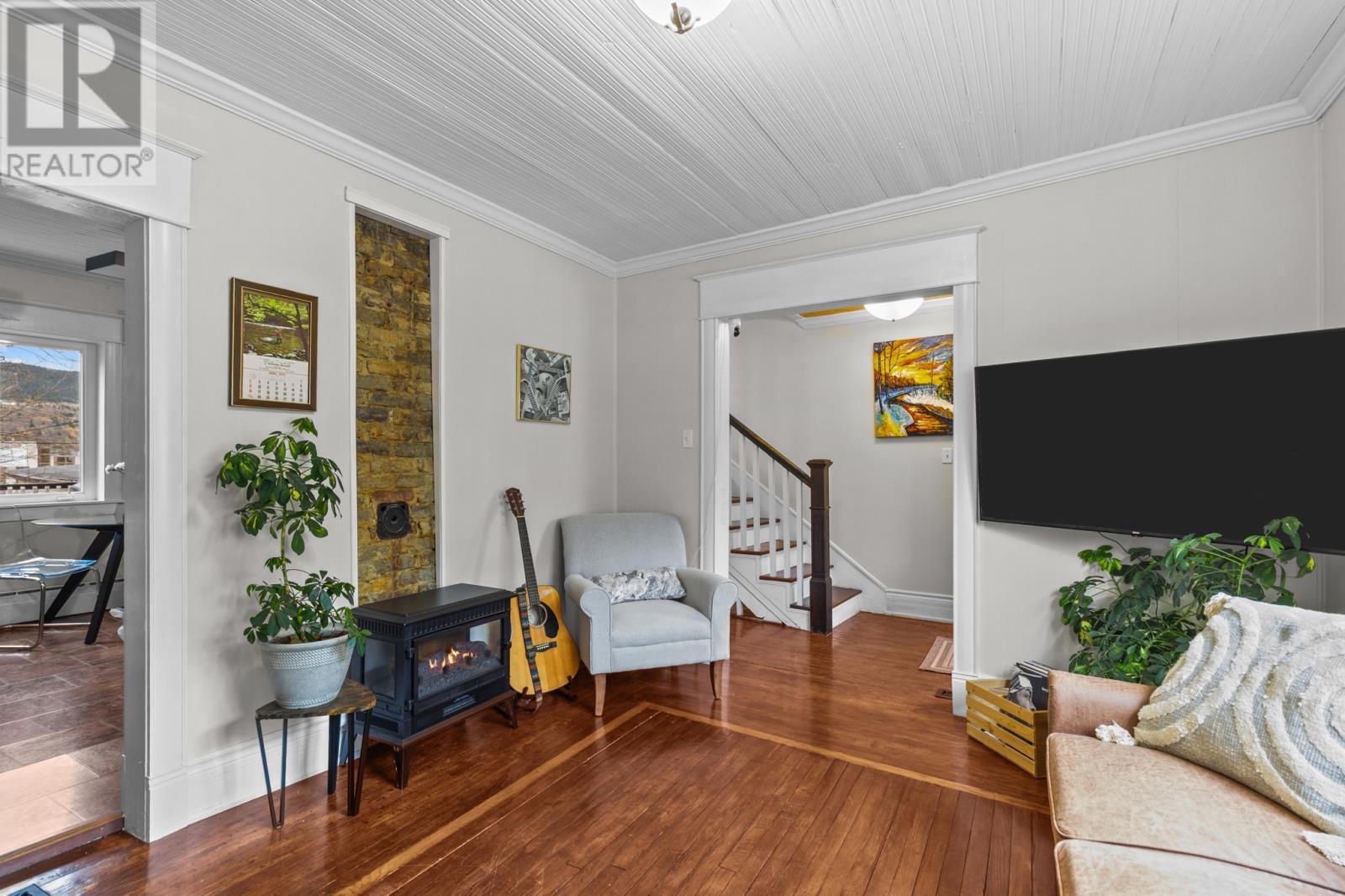 129 Cabot Street, St. John'S, NL - Indoor