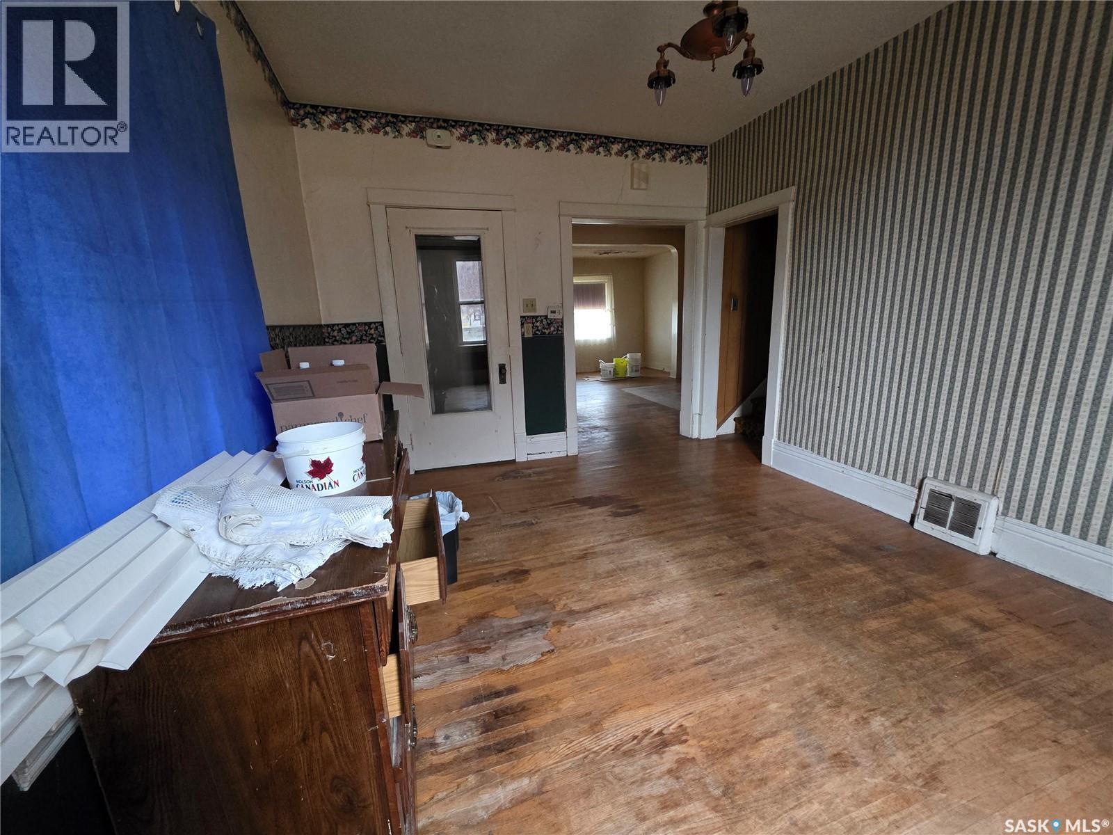 409 2Nd Avenue Ne, Swift Current, SK -