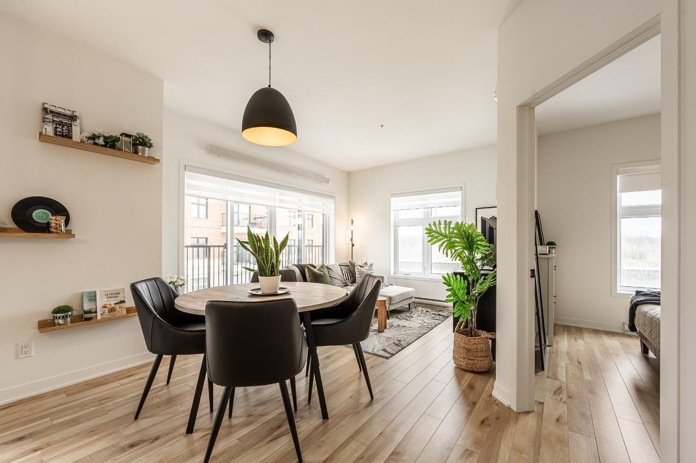 Dining room - 310-9175 Rue Lennon, Brossard, QC - Indoor Photo Showing Dining Room