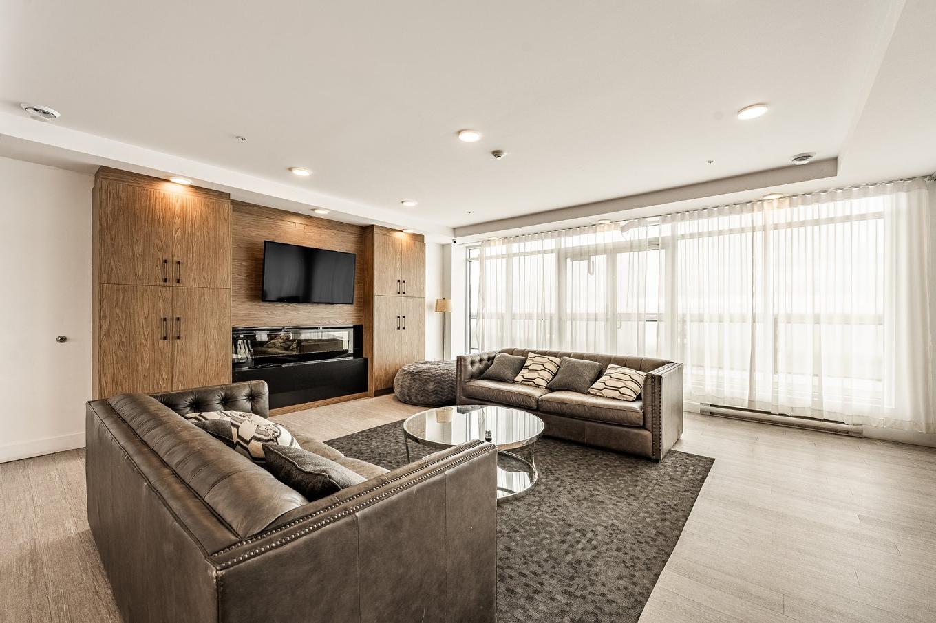 Common room - 310-9175 Rue Lennon, Brossard, QC - Indoor With Fireplace