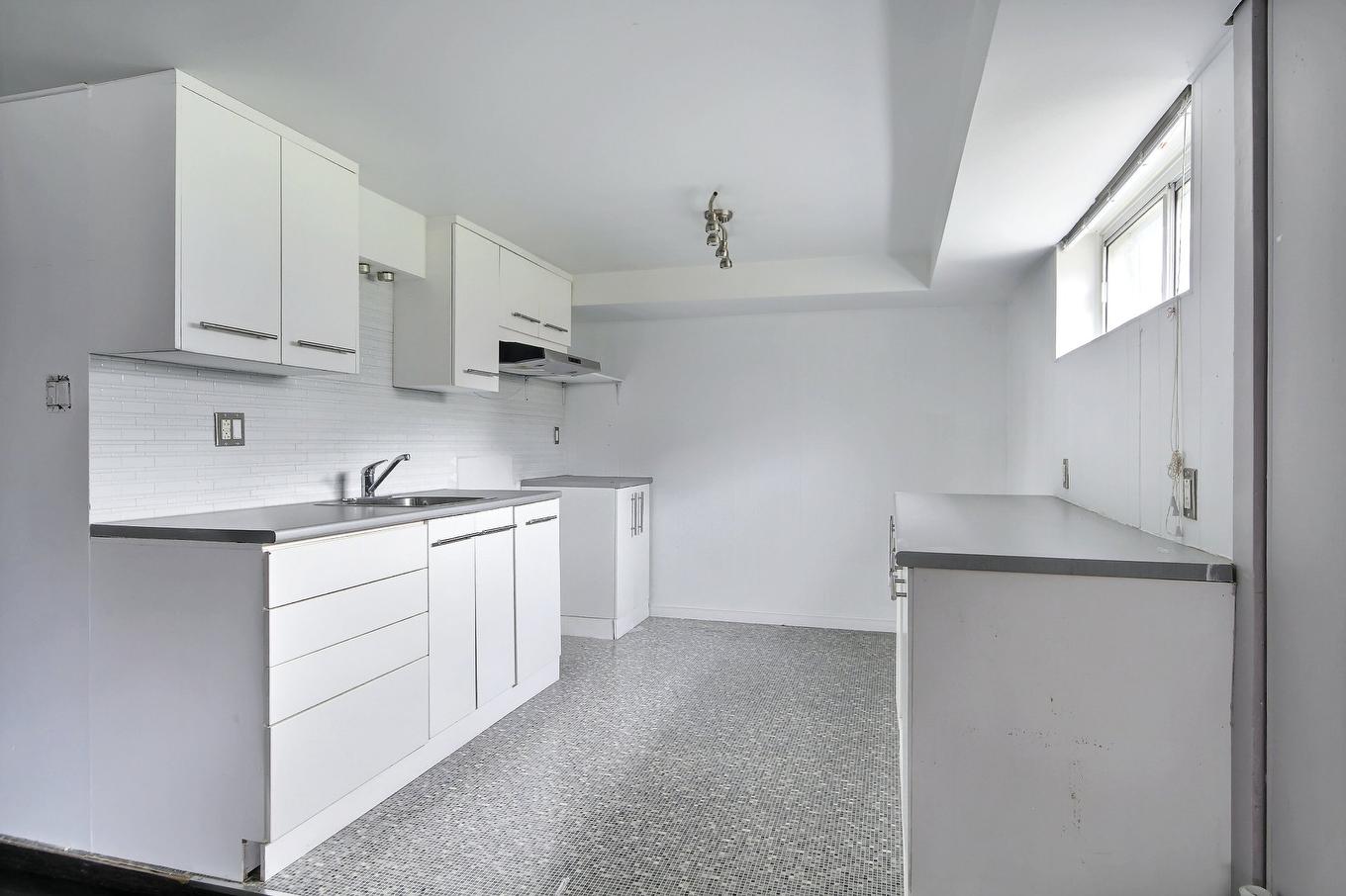 Loft - 1671 - 1675 Rue Pépin, Québec (Les Rivières), QC - Indoor Photo Showing Kitchen