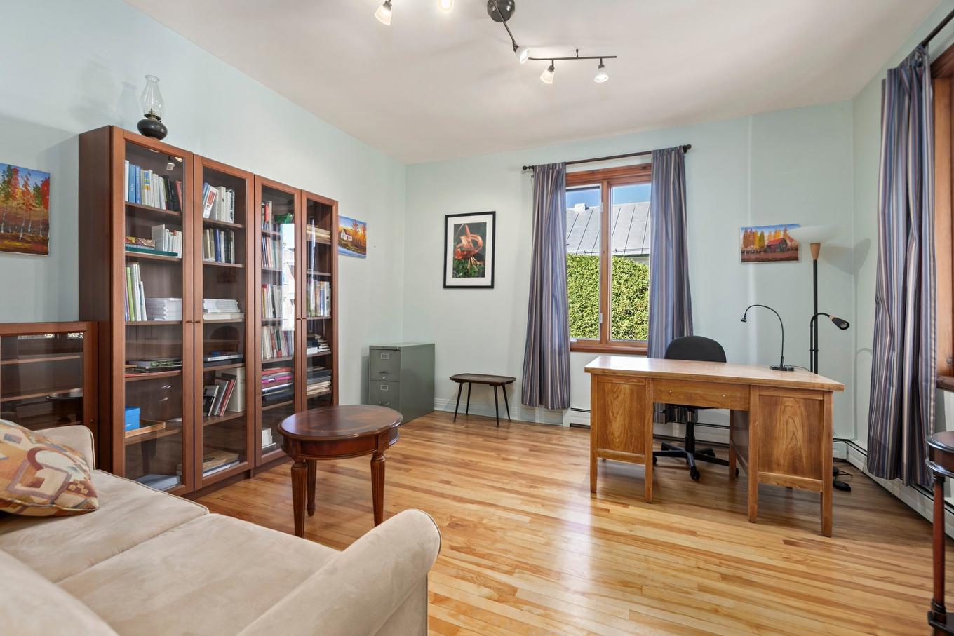 Primary bedroom - 490 - 492 Rue St-Alexandre, Longueuil (Le Vieux-Longueuil), QC - Indoor