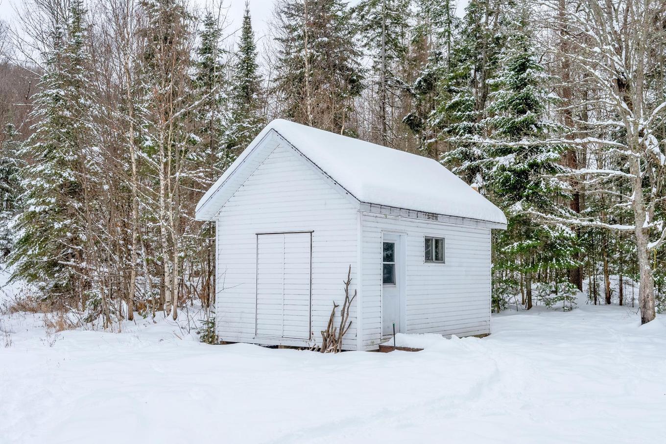 Shed - 352 Ch. Du Lac-Rossignol, Lac-Supérieur, QC - Outdoor