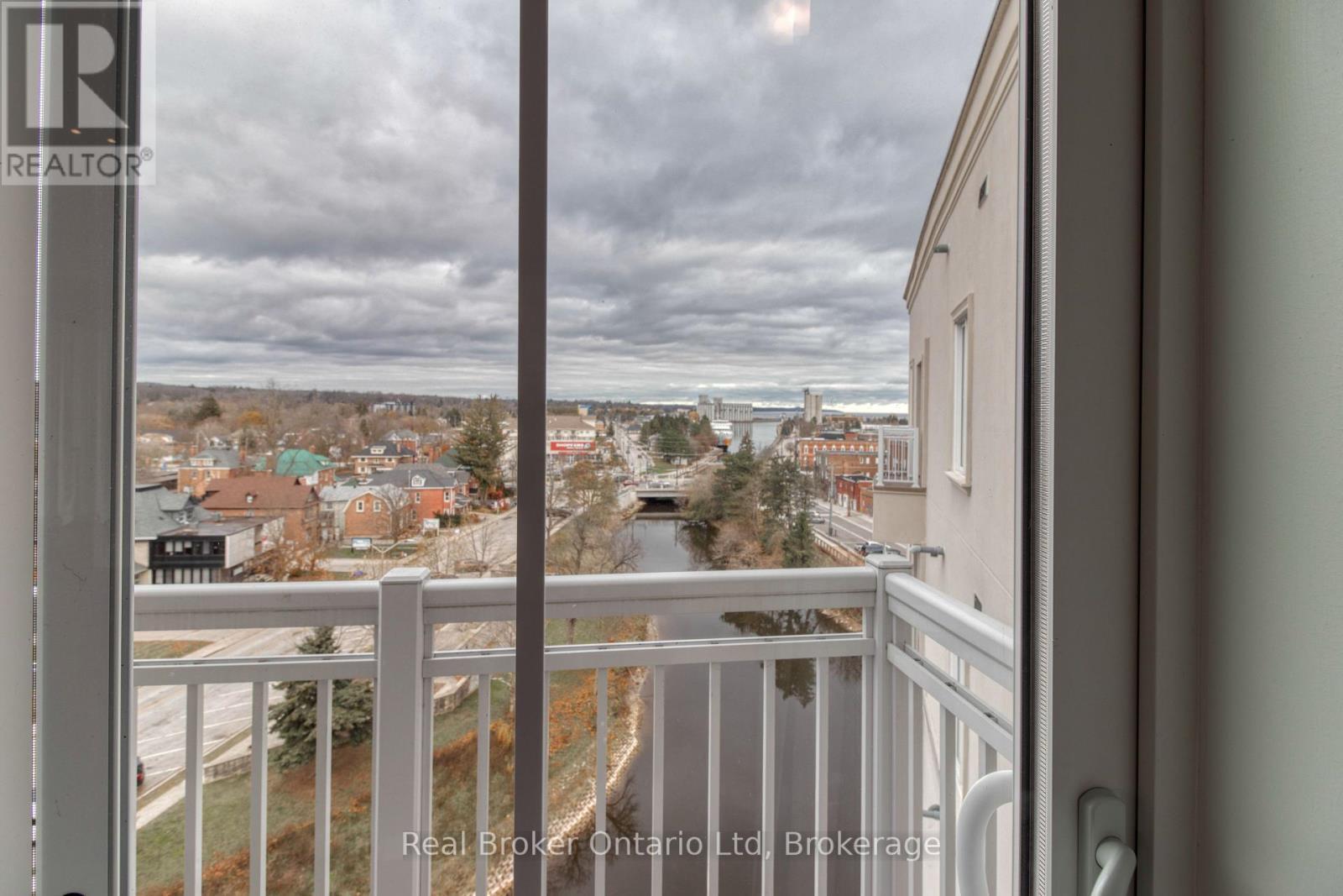 603 - 80 9Th Street E, Owen Sound, ON - Indoor Photo Showing Other Room