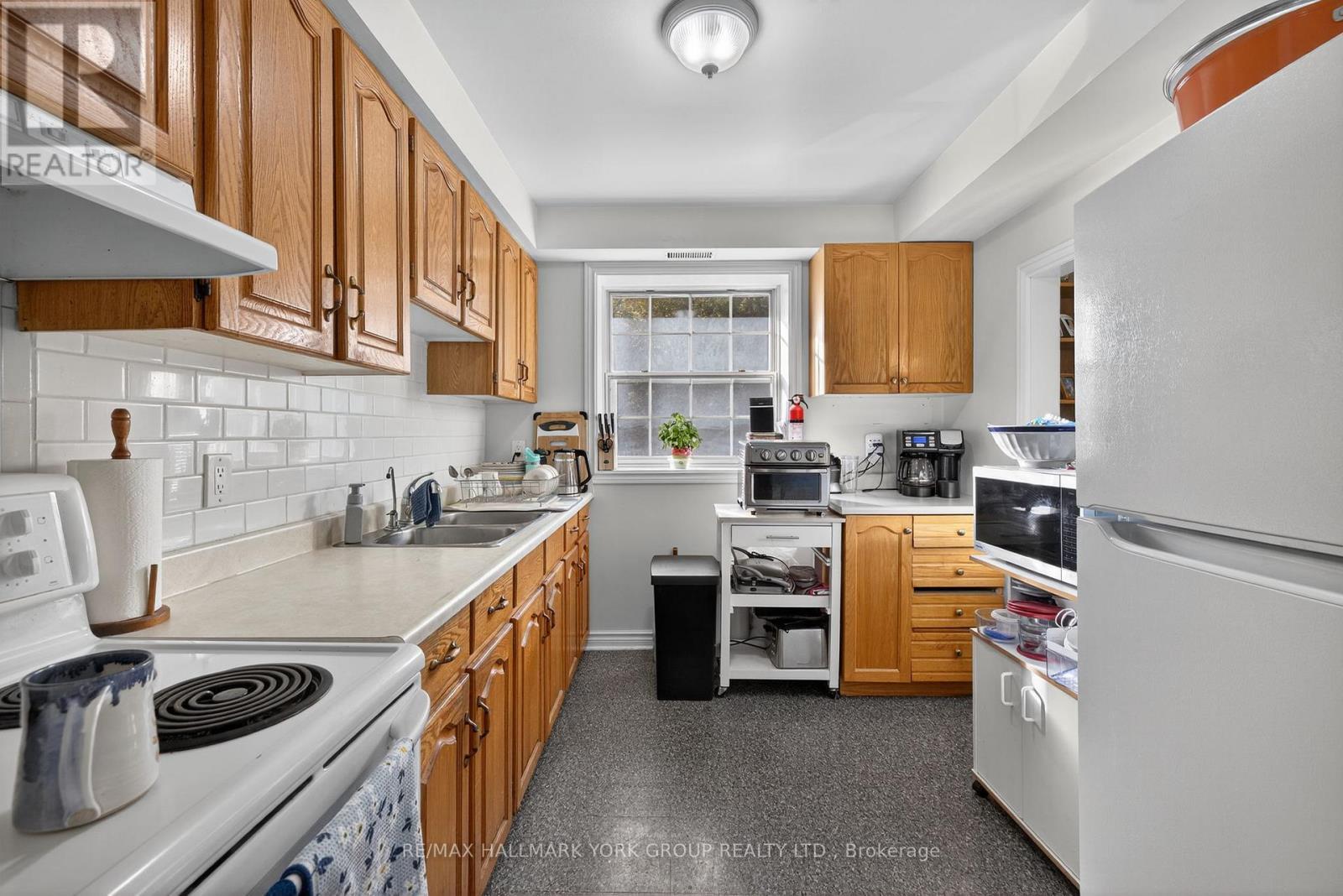 Kitchen (upper) - 4515 Lloydtown Aurora Road, King, ON - Indoor Photo Showing Kitchen With Double Sink