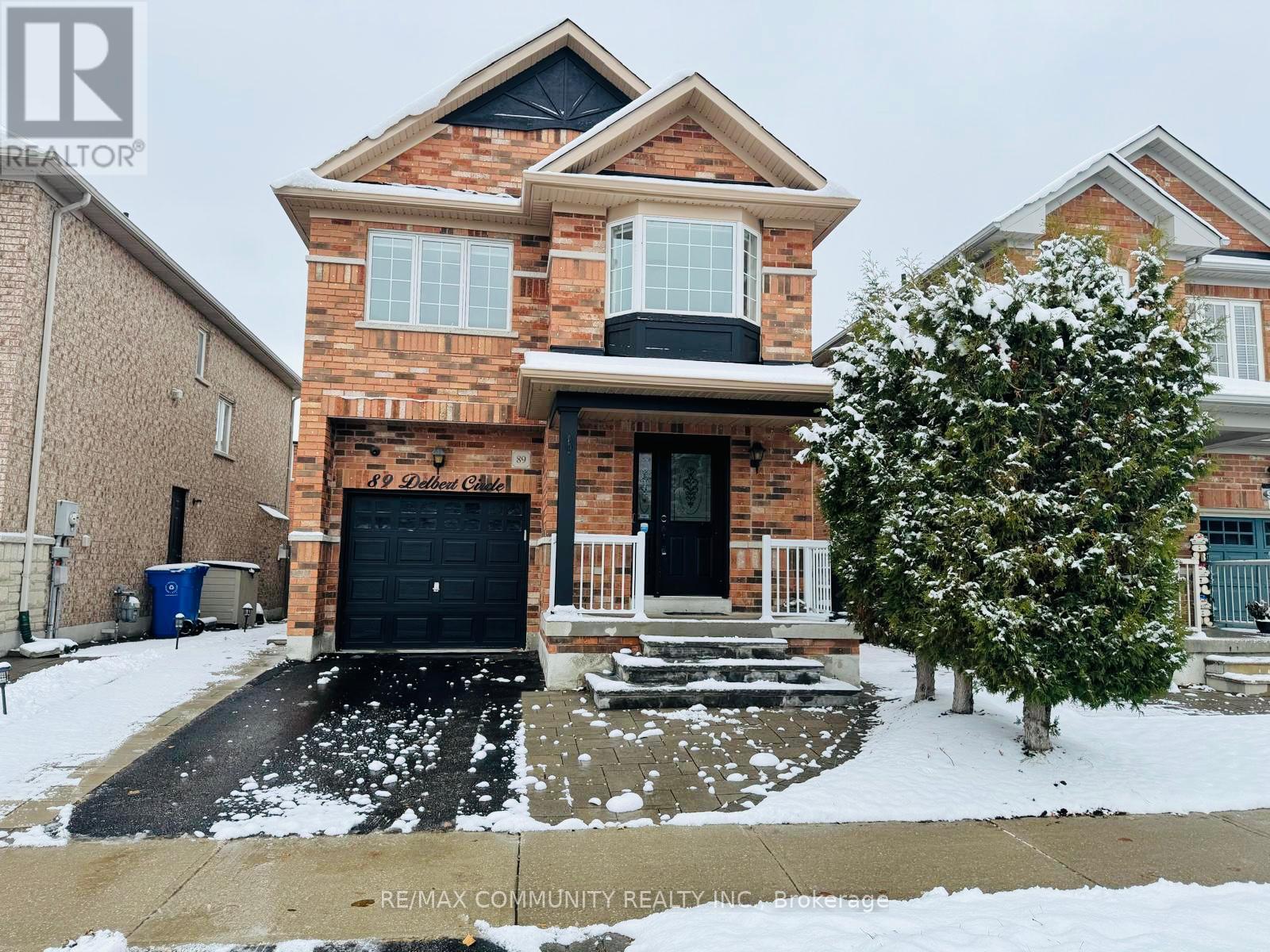 89 Delbert Circle, Whitchurch-Stouffville, ON - Outdoor With Facade