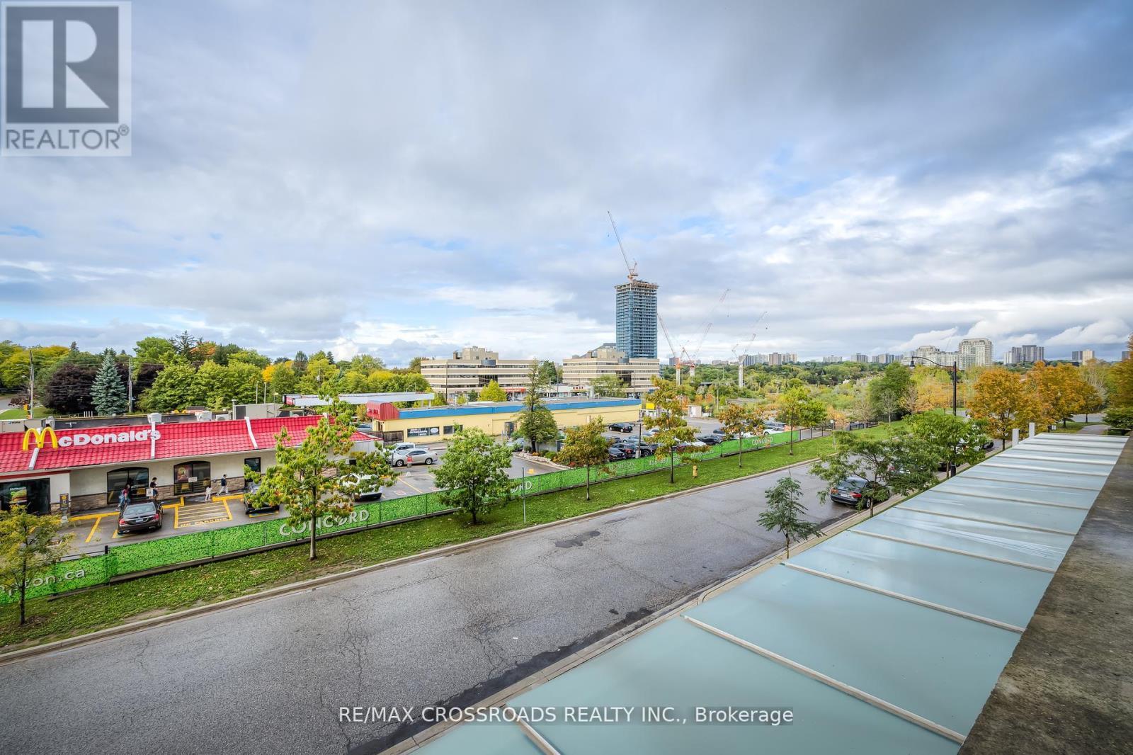 206 - 15 Singer Court, Toronto, ON - Outdoor With View