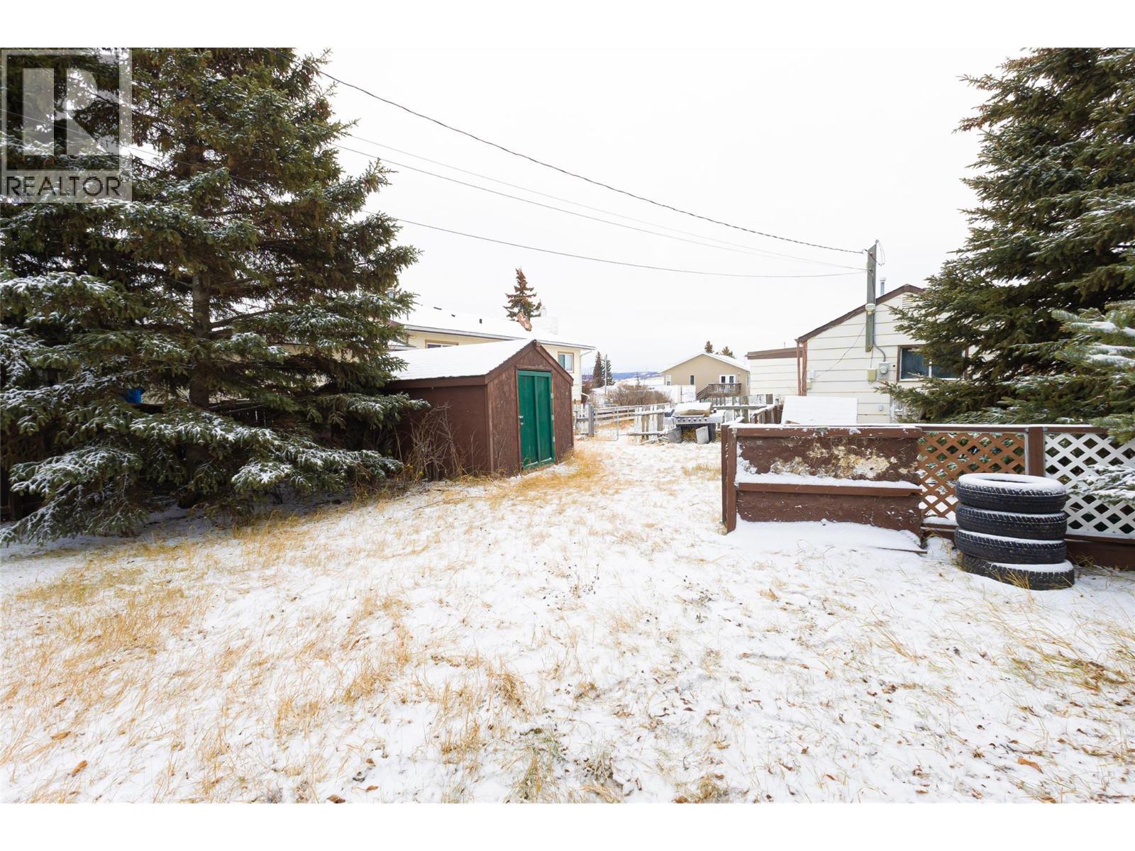 404 99 Avenue, Dawson Creek, BC - Outdoor