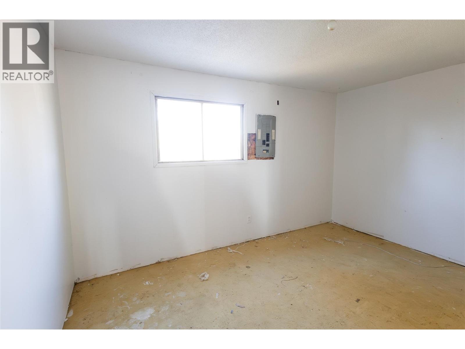 404 99 Avenue, Dawson Creek, BC - Indoor Photo Showing Other Room