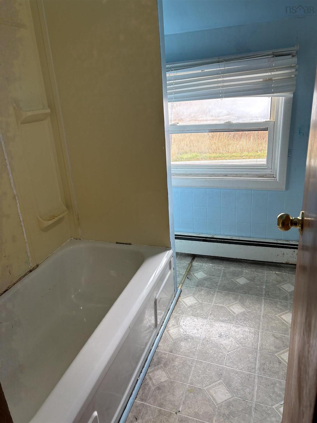 343 Ninth Street, New Waterford, NS