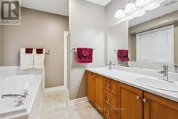 5 Pc Primary Ensuite -