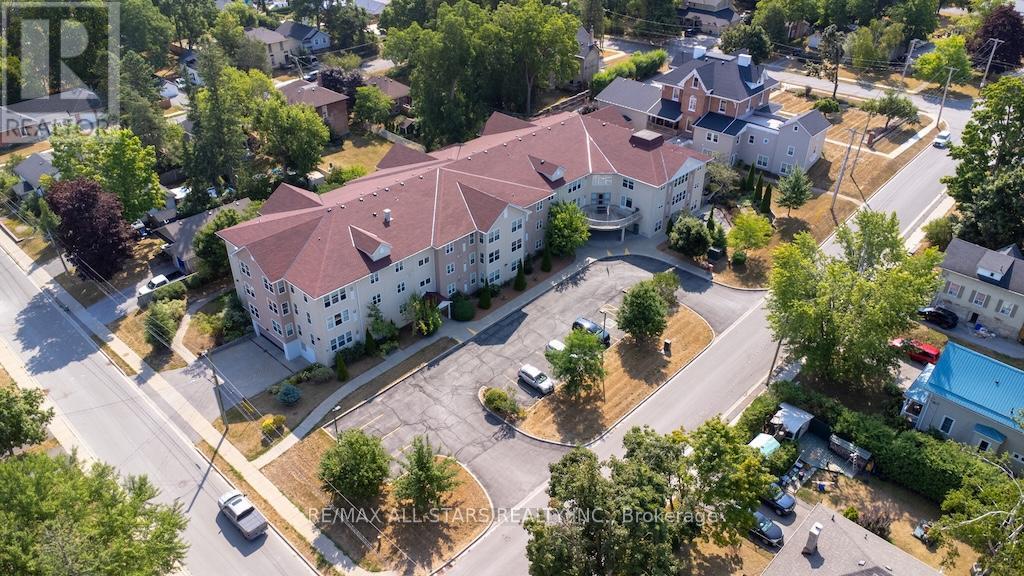 106 - 8 Huron Street, Kawartha Lakes (Lindsay), ON - Outdoor With View
