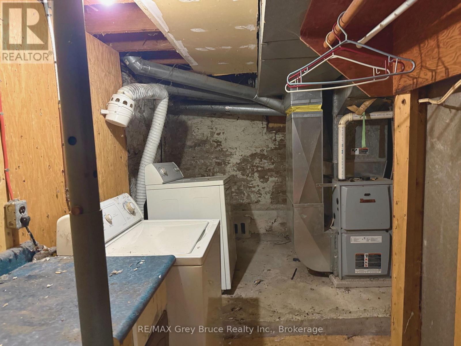 Laundry Room - 785 4Th Avenue E, Owen Sound, ON - Indoor Photo Showing Laundry Room